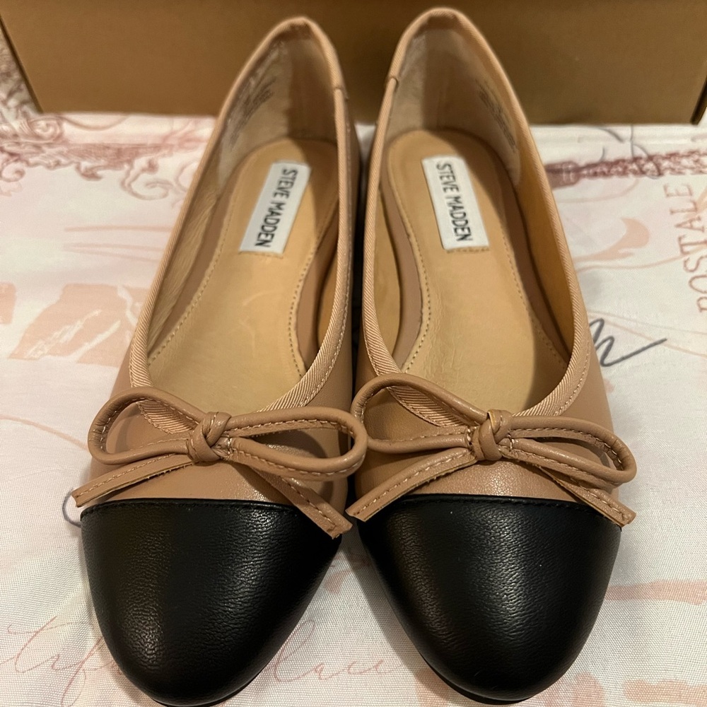 Steve Madden NWT new in box Ellison ballet flats size 5
